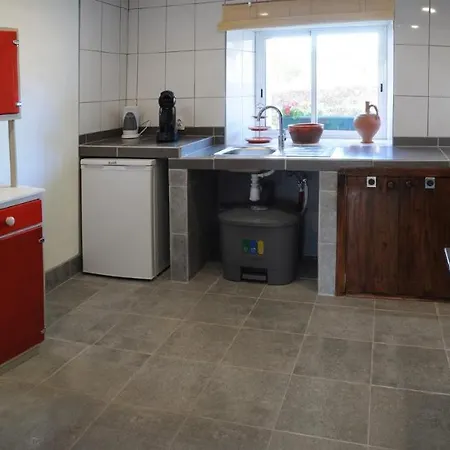 Lägenhet Casa Branca Serpins